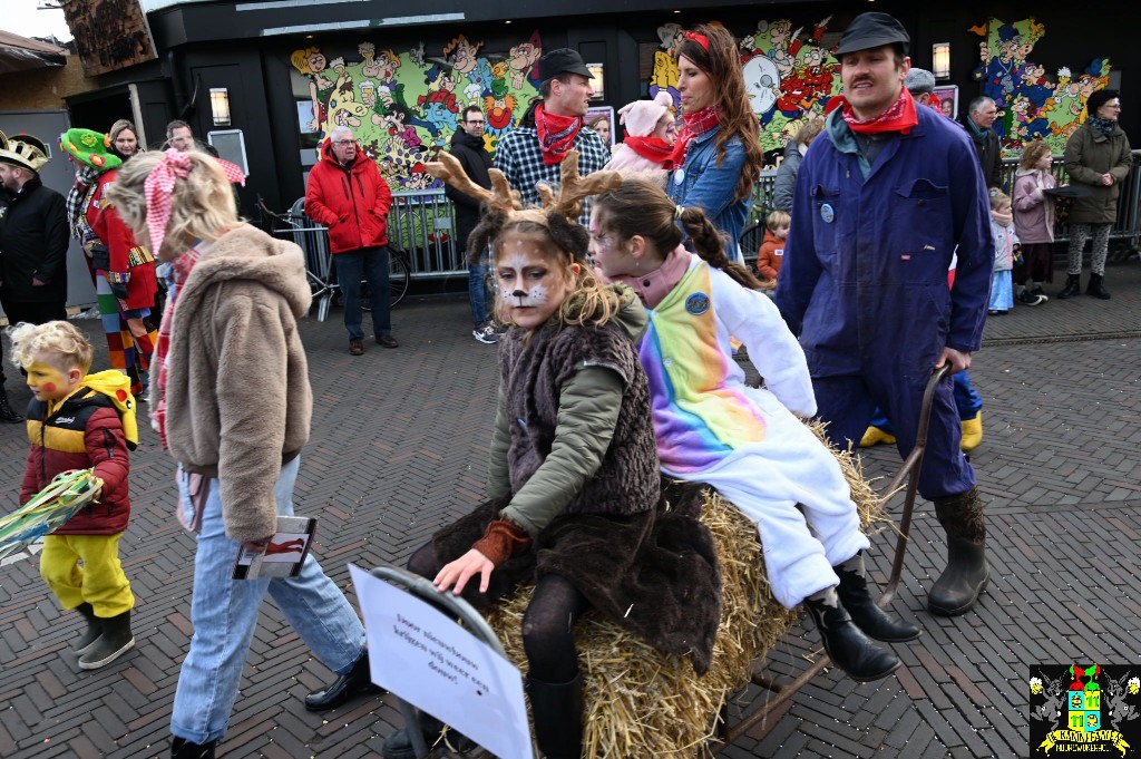 ../Images/Kinderoptocht 2023 085.jpg